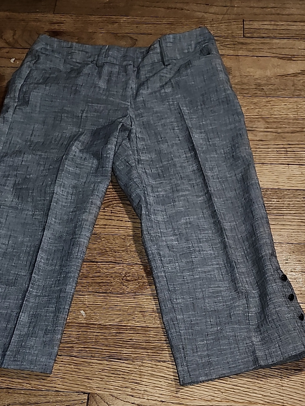 Studio Gray Cropped Dress Pants with Side Buttons
